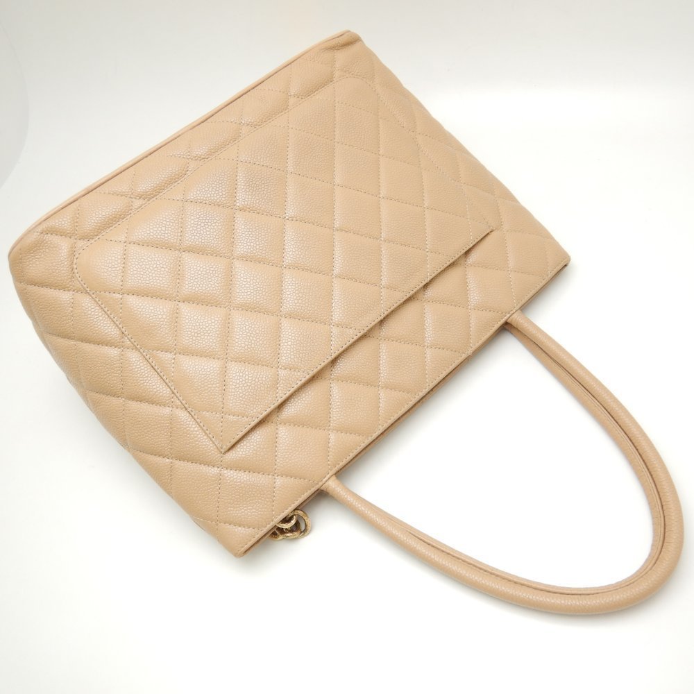 Chanel Tote Bag Caviar Skin Beige Matelasse - Picture 3 of 8